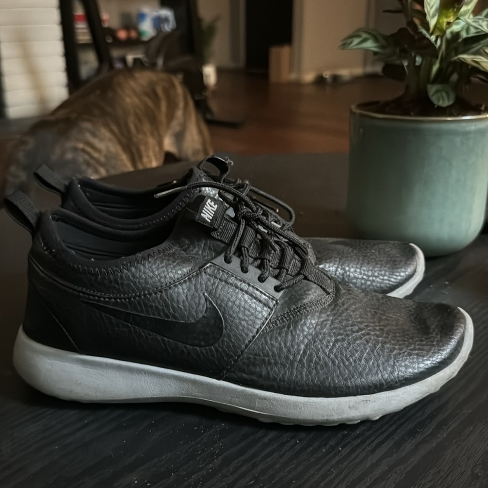 Nike faux leather juvenate sneakers